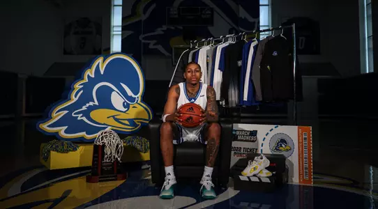 DeShawn Harris-Smith Signing Release