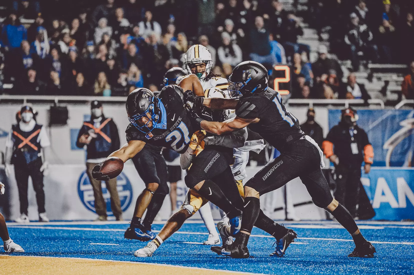 Boise State vs Wyoming