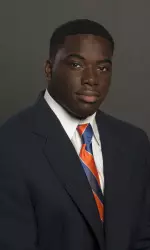 Freshman DE Kaleb Hill