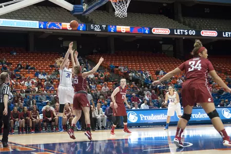 Marijke Vanderschaaf scored career-high 15 points.
