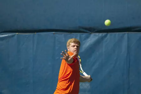 Lewis Roskilly won No. 5 singles.