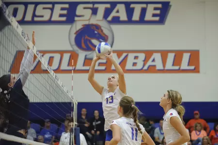 Sarah Baugh led the offense by dishing out 39 assists.