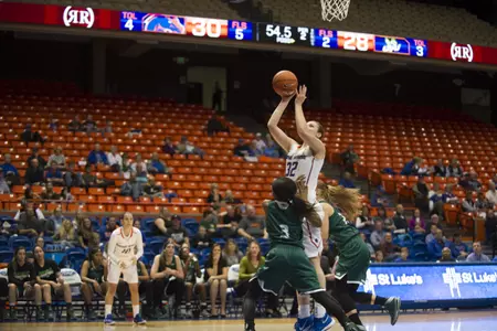Miquelle Askew scored 13 of her game-high 15 points in second half.