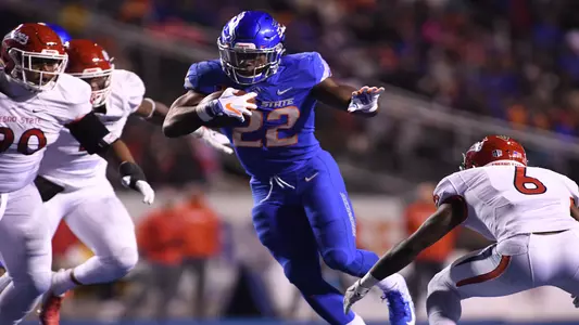Boise State vs Fresno State, John Kelly photo.