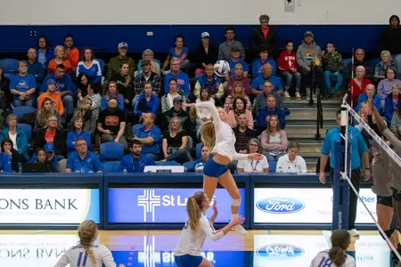 Kiley Lewis against Wyoming