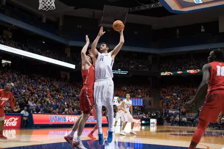 Men's Basketball vs New Mexico, Photo by Emma Thompson