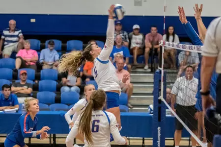 Boise State Volleyball 2018 Scrimmage, Brooke Sutton Photo