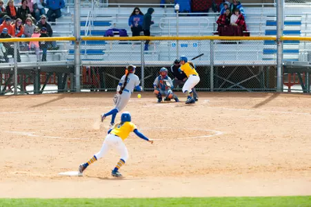 Softball vs Jan Jose State, Aaron Bacus Photo