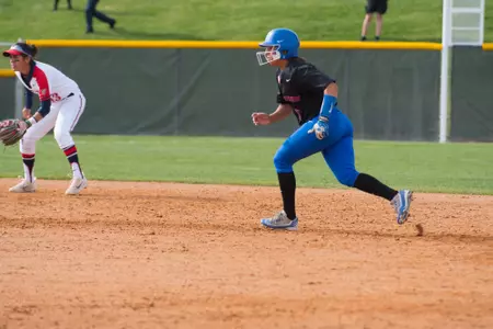 Softball vs Fresno State, Spring, Jessica Vargas Photo