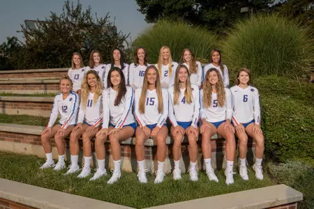 2018 Volleyball Team