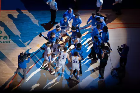 Team Huddle vs Air Force 2020