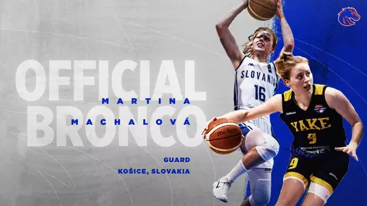 Martina Machalova signing