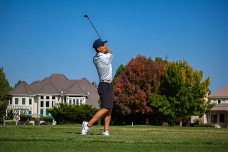 Skylar Eubank tees off.