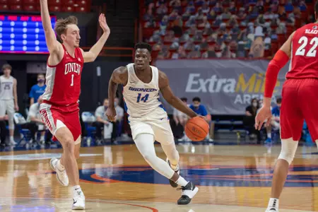 Akot, Emmanuel vs UNLV 2021