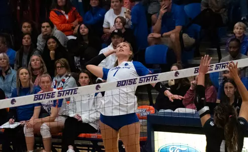 BSU Volleyball vs. Utah State, photos by Danny Swanstrom