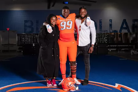 Lopez Sanusi - National Signing Day