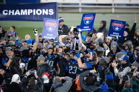 Football Frisco Bowl Champions
