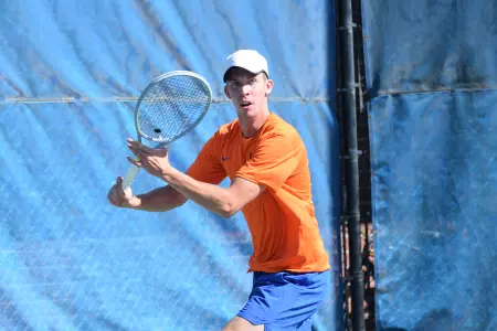 Photo of Sam Sippel playing at the Dar Walters Fall Classic in 2022.