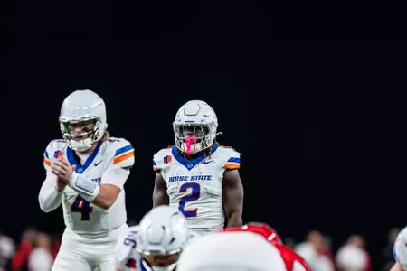 Ashton Jeanty presnap during No.17 Boise State's 29-24 victory over UNLV on Oct. 25, 2024. Photo by Kenna Harbison.