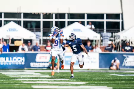Boise State Football 2024 Game 1 vs Georgia Southern at Allen E. Paulson Stadium. Cameron Camper (9). Photo by Kenna Harbison