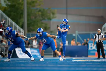 Boise State Football vs. San Diego, John Kelly photo.