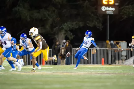 Boise State Football vs. Wyoming, John Kelly photo.