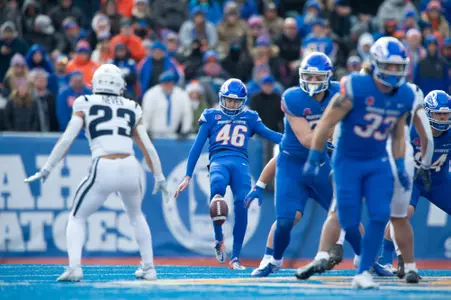 Boise State Football vs Utah State, John Kelly photo.