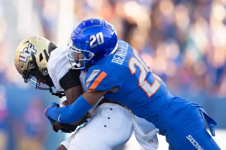 Boise State Football vs UCF, John Kelly photo.