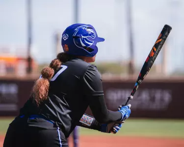 Sydney Groves batting at the Kajikawa Classic 2024