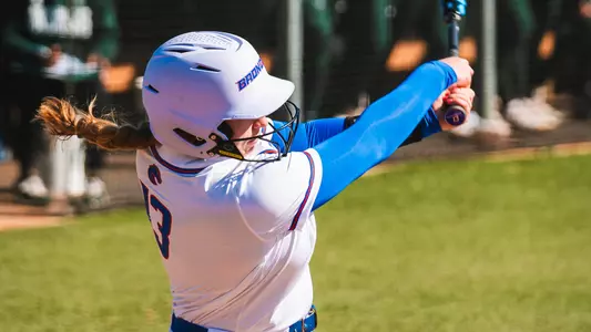 Mykenzie Hanna batting at the Maverick Invitational in Arlington, Texas, Feb. 18, 2024.