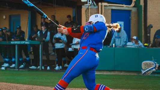Mykenzie Hanna swings at the Maverick Invitational in 2024.
