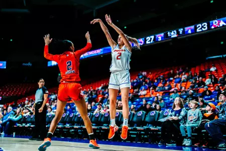 Linsey Lovrovich attempts a 3-pointer against Fresno State.