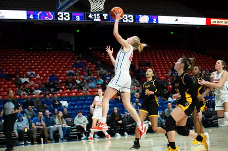 Mary Kay Naro makes a layup against San Jose State.