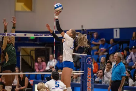 Kirsten Van Kirk, Boise State opposite hitter, in a 2023 match vs. Colorado State.