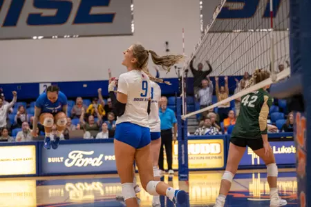 Kirsten Van Kirk, Boise State opposite hitter, in a 2023 match vs. Colorado State.