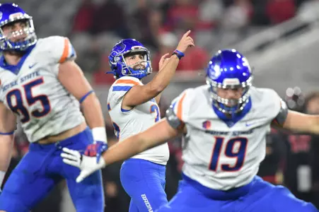 Jonah Dalmas in a game at San Diego State in 2023.