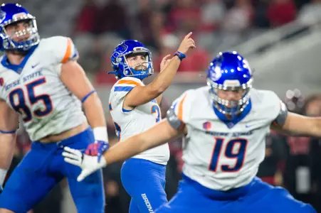 Jonah Dalmas in a game at San Diego State in 2023.