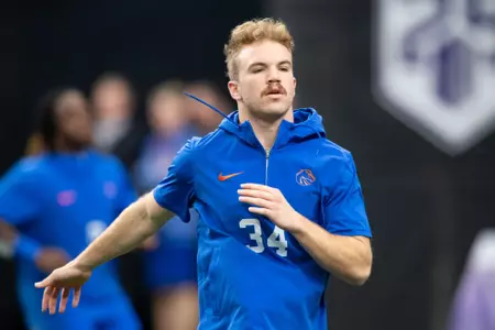 Alexander Teubner warming up ahead of the Mountain West Championship