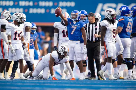 Boise State Football vs UT Martin, John Kelly photo.