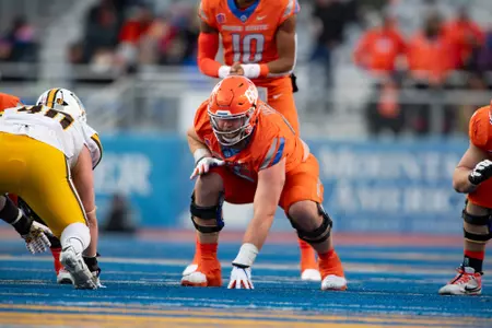 Boise State offensive lineman Ben Dooley