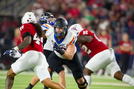 Boise State offensive lineman Ben Dooley