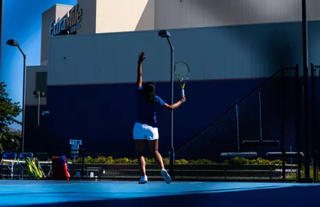 Bhakti Shah serving at the Boise State Classic
