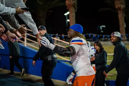 Jeanty celebrating with fans at San Jose State