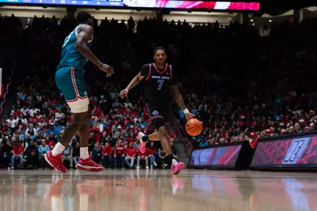 Chris Lockett Jr. Handles the Ball Against New Mexico