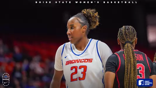 Elodie Lalotte against UNLV