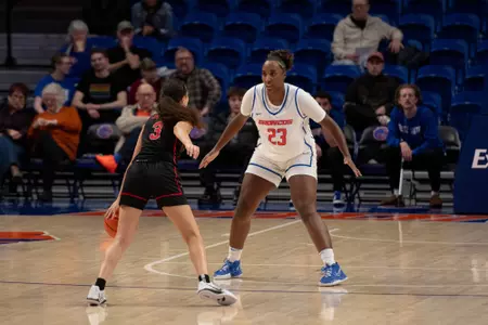 Elodie Lalotte playing defense against UNLV