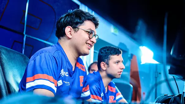 Boise State Smash Bros on stage