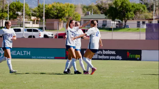 Sophie Schmautz Celebrates a goal at New Mexico.
