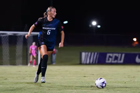 Ali Chatterton at Grand Canyon.