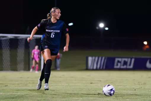 Ali Chatterton at Grand Canyon.
